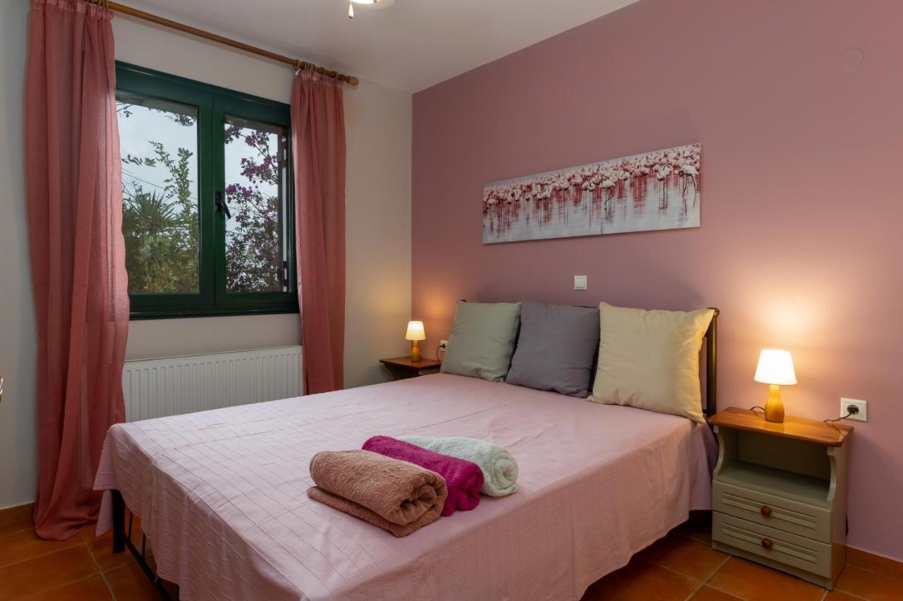 Koxyli Studios & Apartments Kaligata Ngoại thất bức ảnh