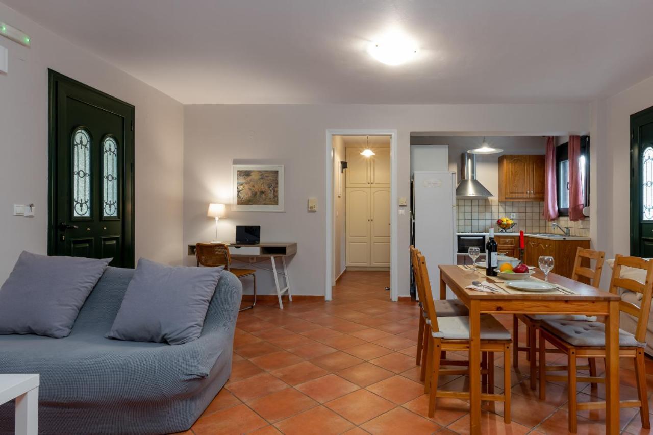 Koxyli Studios & Apartments Kaligata Ngoại thất bức ảnh